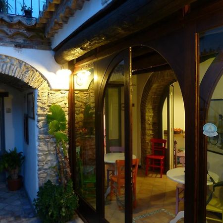 B&B Amphisya Roccella Ionica Bagian luar foto